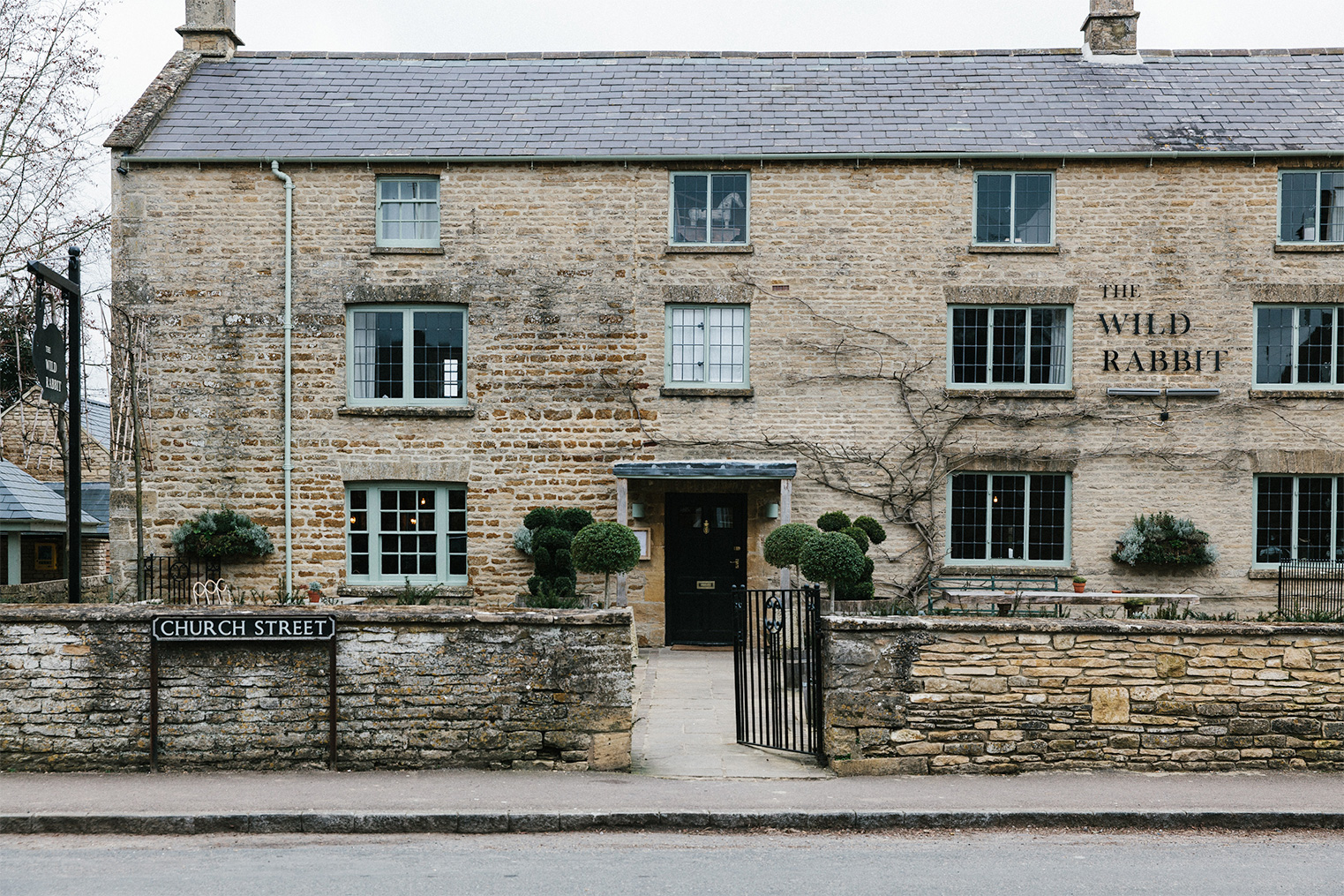 the wild rabbit chipping norton